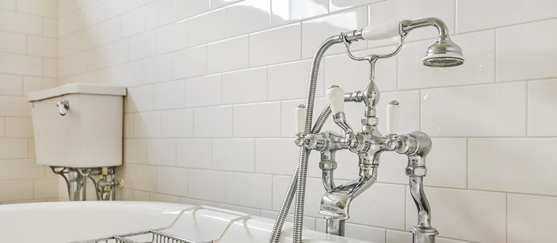 Bathtub Plumbing Installation in Niagara-on-the-Lake, Ontario